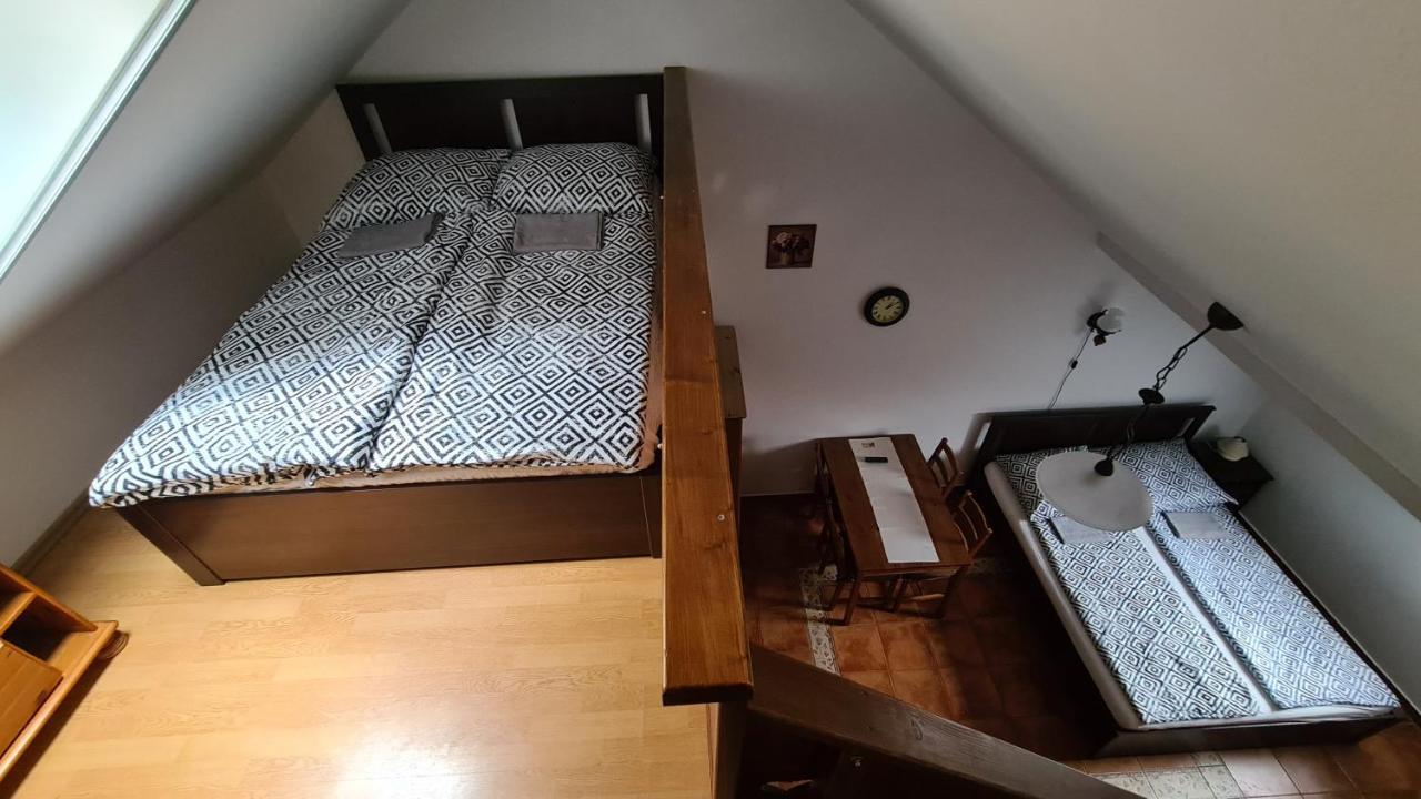 Gyulai Fuerdoe Apartman Exterior foto