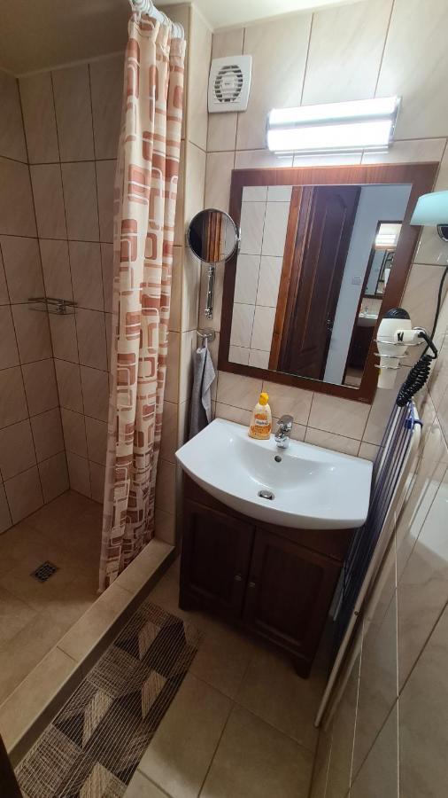 Gyulai Fuerdoe Apartman Exterior foto
