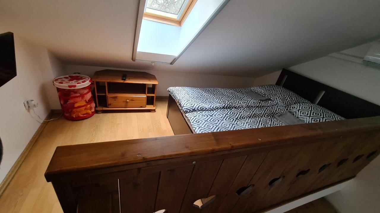 Gyulai Fuerdoe Apartman Exterior foto